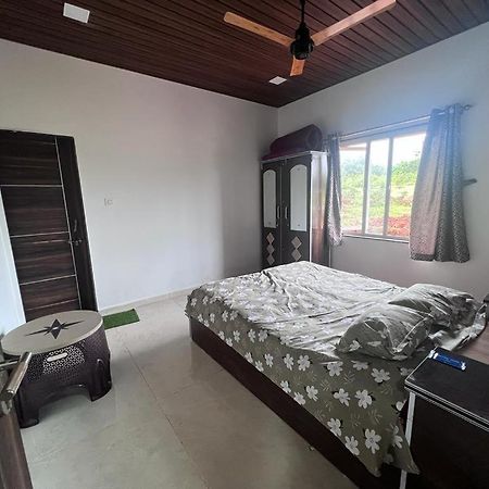 K Hill House Villa Amboli  ภายนอก รูปภาพ